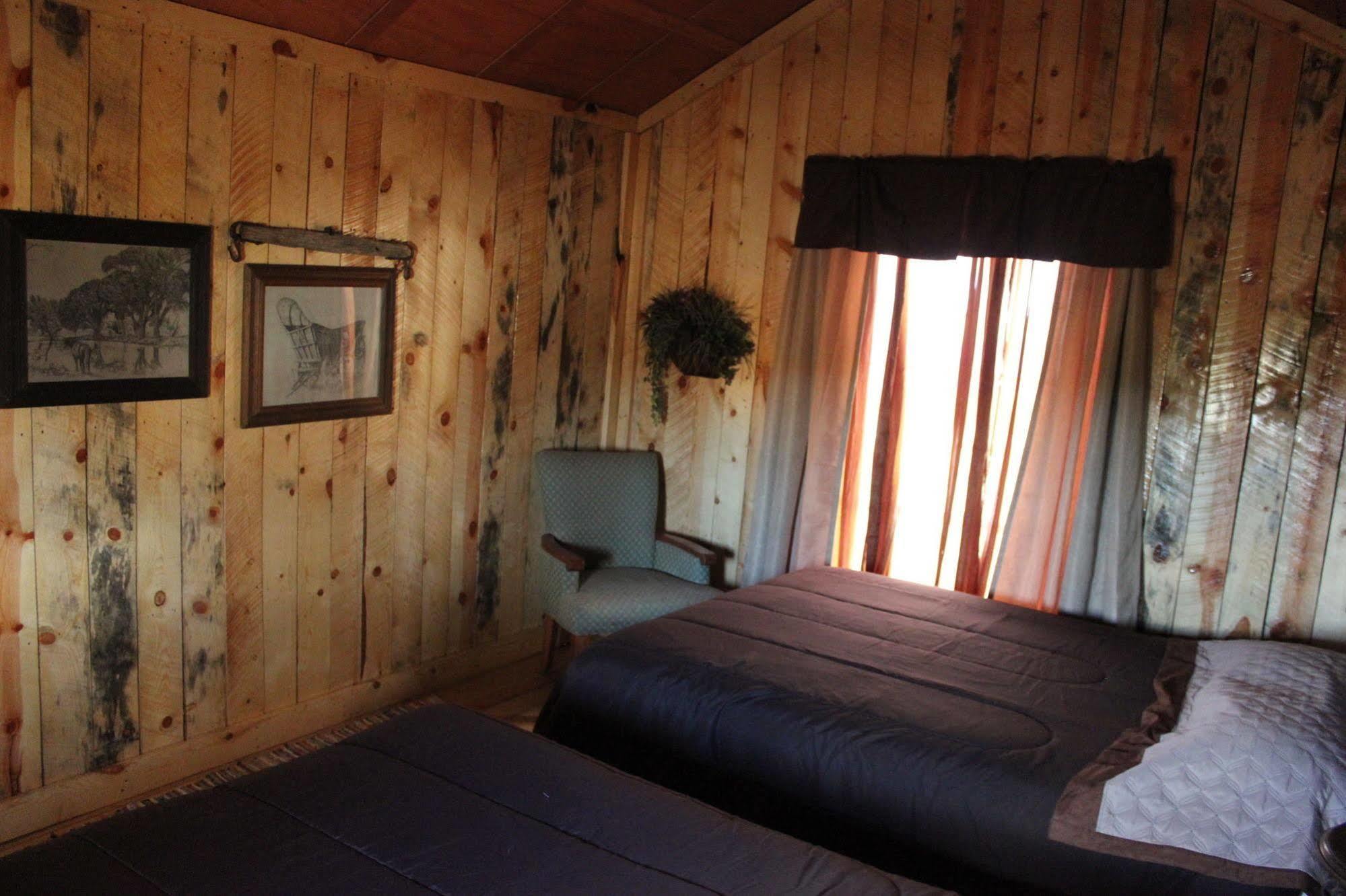 Отель Grand Canyon Ranch & Outfitters Fredonia Экстерьер фото
