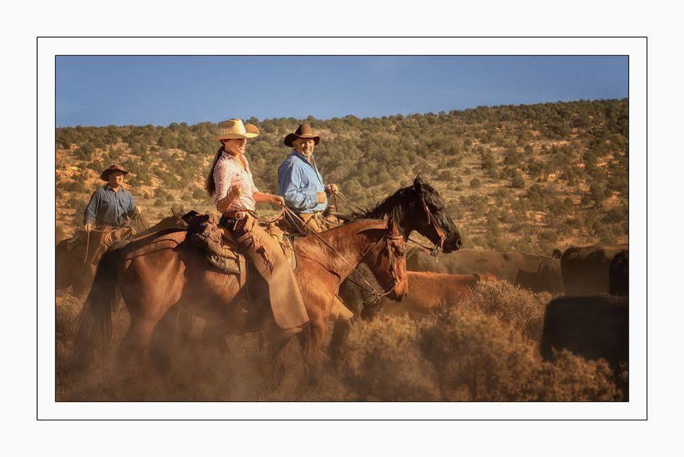 Отель Grand Canyon Ranch & Outfitters Fredonia Экстерьер фото